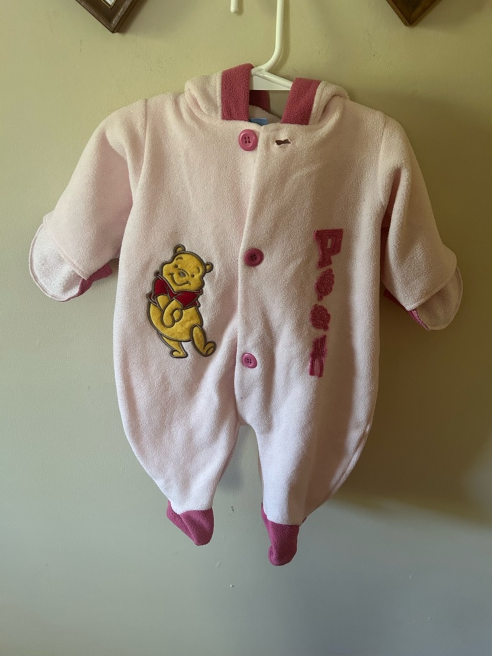 Disney Baby Winnie the Pooh Fleece One Piece w Fold-over Hand Covers